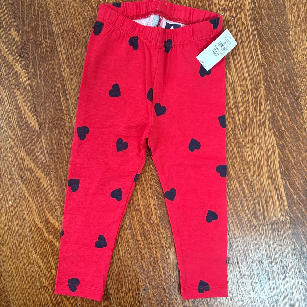 GAP Heart Print Leggings